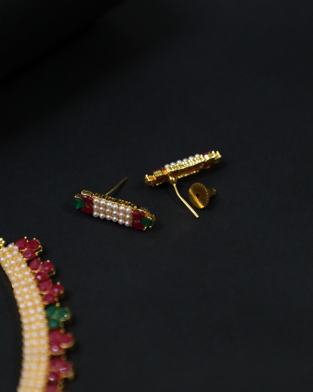 Single Patti Moti Chinchpeti Set