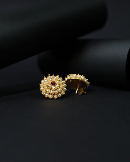 Peshwai Moti Pushp Stud earrings
