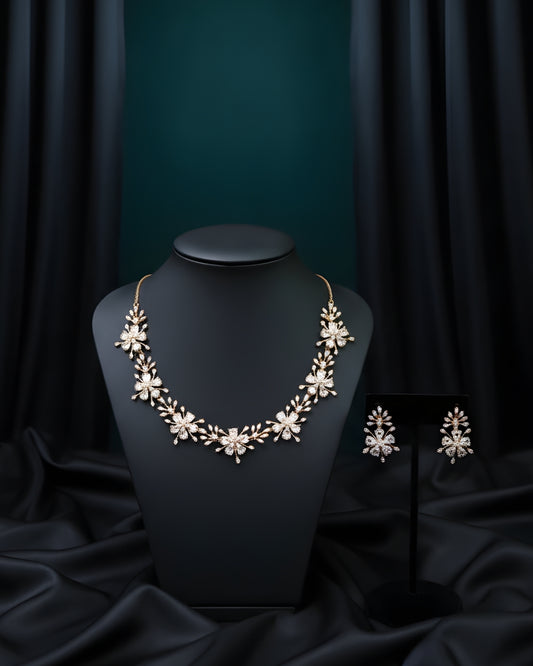 Eternal Bloom Anti-Tarnish Necklace & Earrings Set 18k Gold Plated