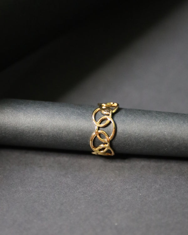 Interlocking Circles stainless steel Adjustable Anti-Tarnish Minimalist Gold-Tone Linked Adjustable Ring, 18K Gold Plated Ring