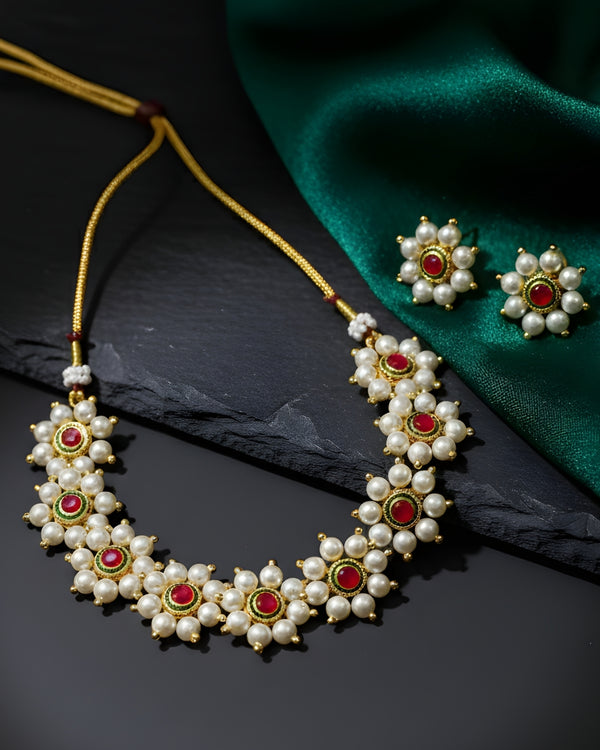 Floral Moti Chinchpeti Jewellery Set