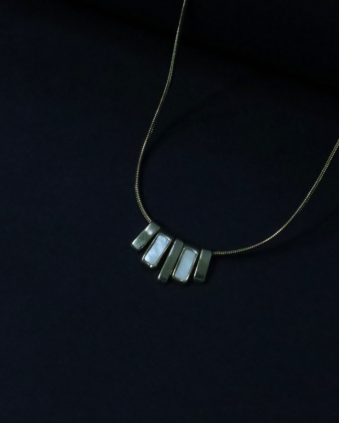 Architectural Bar 18k Gold Plated Anti-Tarnish Snake Chain Necklace