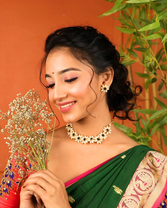 Moti Pushpa Chinchpeti Set