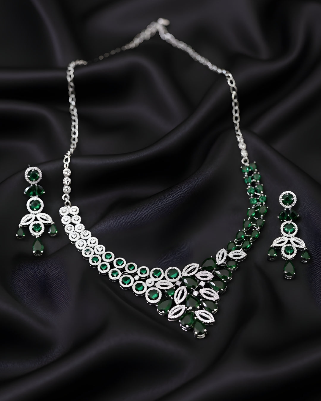 Grand Regal Sparkle Teardrop with Mangtika(Bindi) Rhodium Plated Cubic Zirconia (CZ) Choker Set